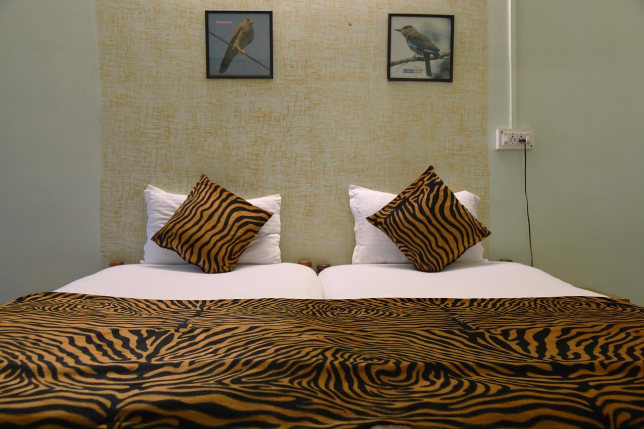 Baaz Jungle Resort Khawāsa エクステリア 写真