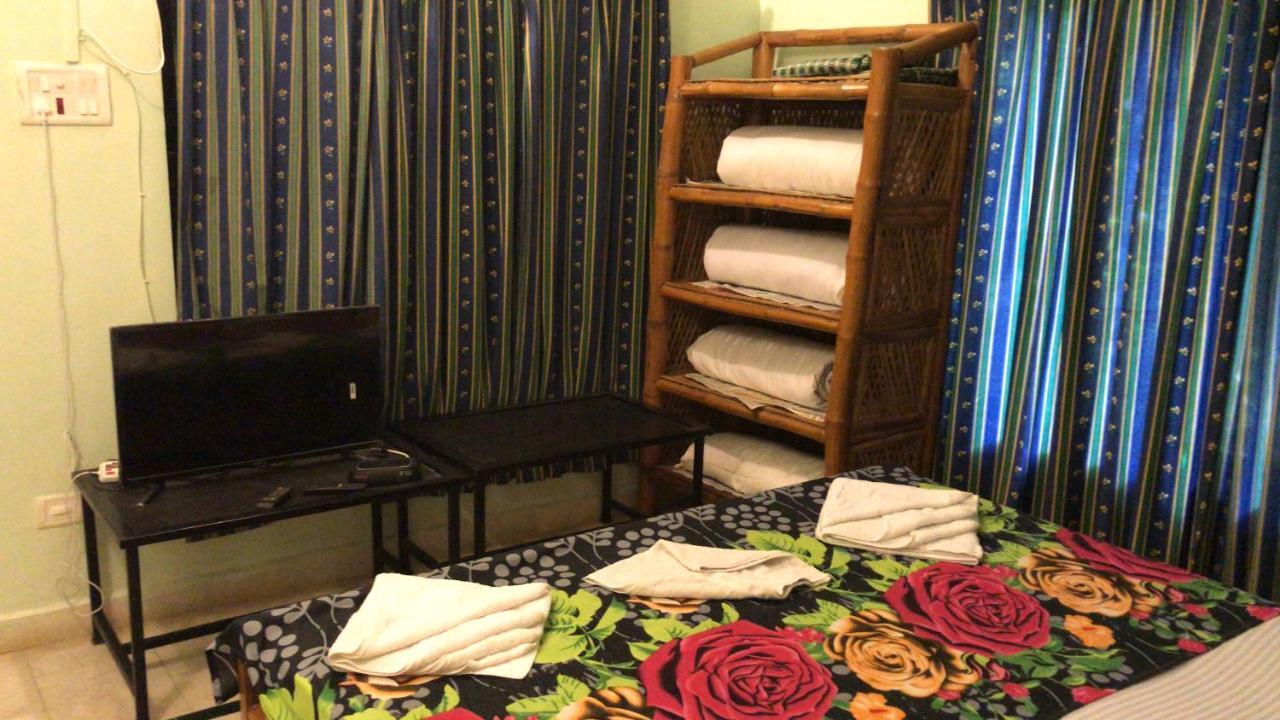Baaz Jungle Resort Khawāsa エクステリア 写真